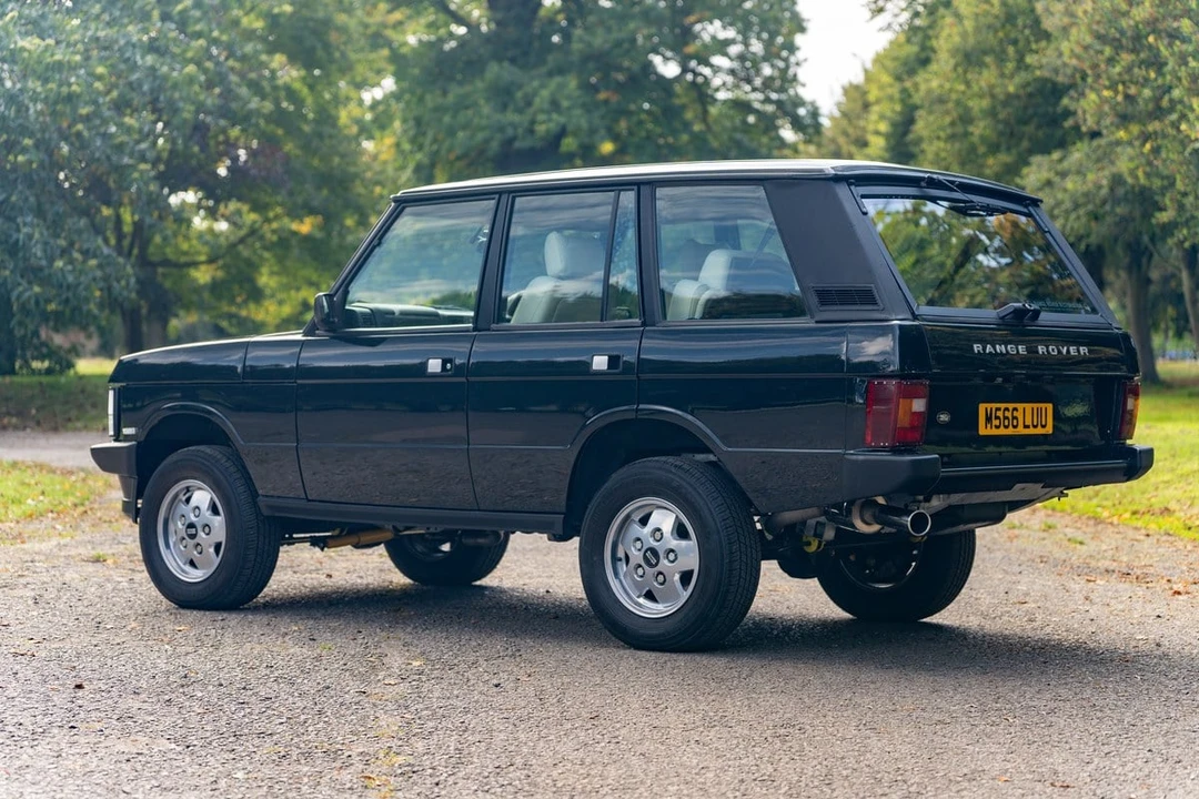 1994 Land Rover Range Rover Classic - Image 13 of 30