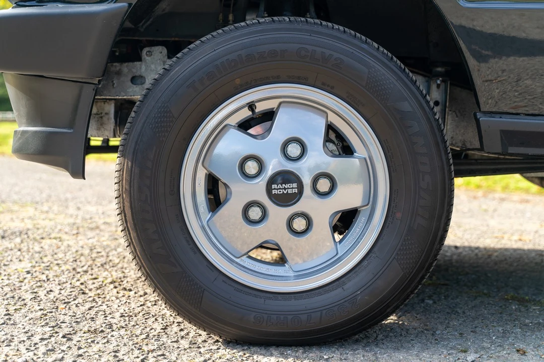1994 Land Rover Range Rover Classic - Image 19 of 30