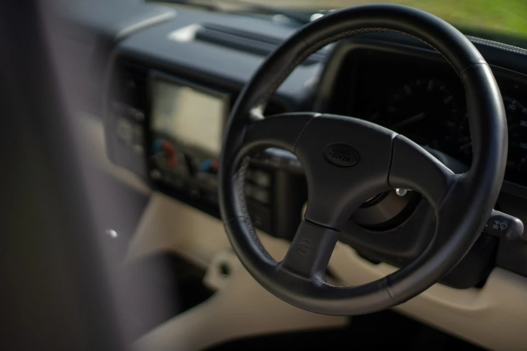 1994 Land Rover Range Rover Classic - Image 27 of 30