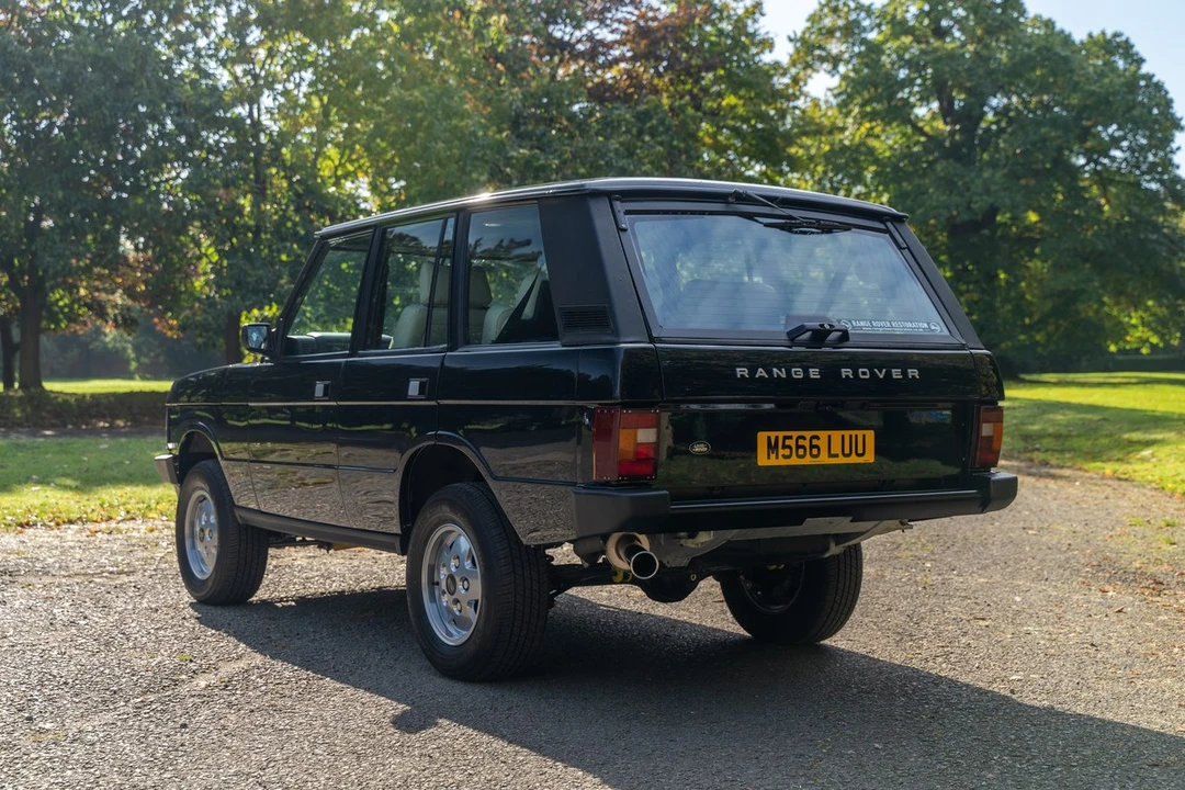 1994 Land Rover Range Rover Classic - Image 11 of 30