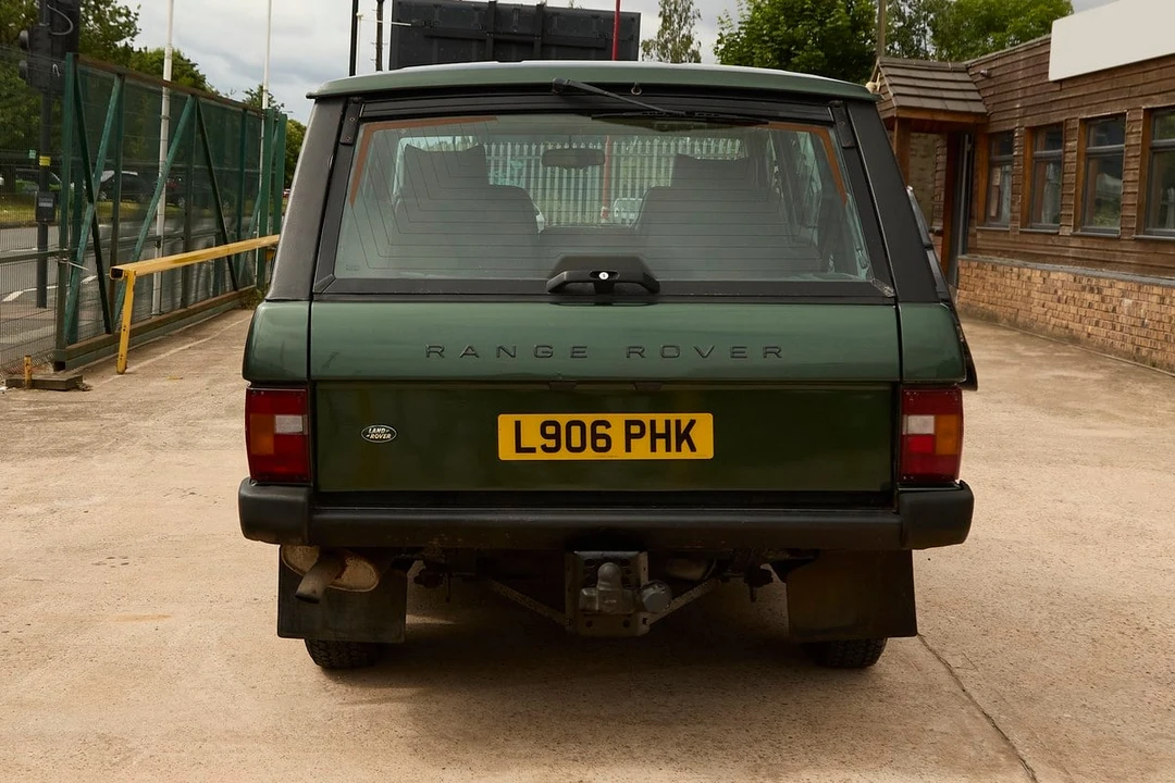 1994 Land Rover Range Rover Classic - Image 8 of 30