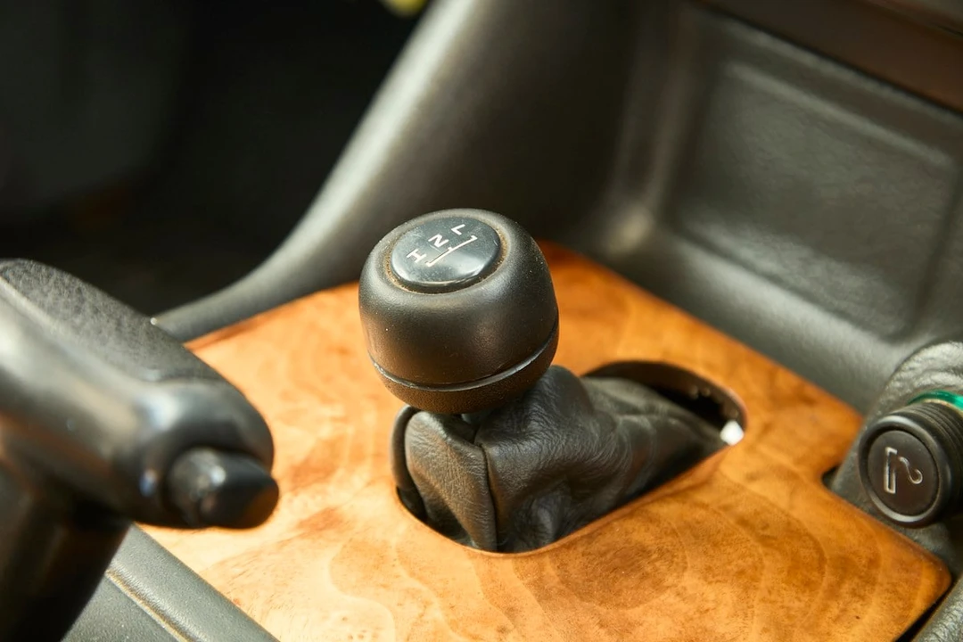 1994 Land Rover Range Rover Classic - Image 20 of 30