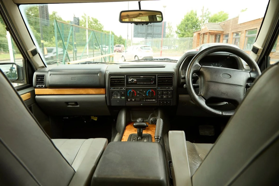 1994 Land Rover Range Rover Classic - Image 23 of 30