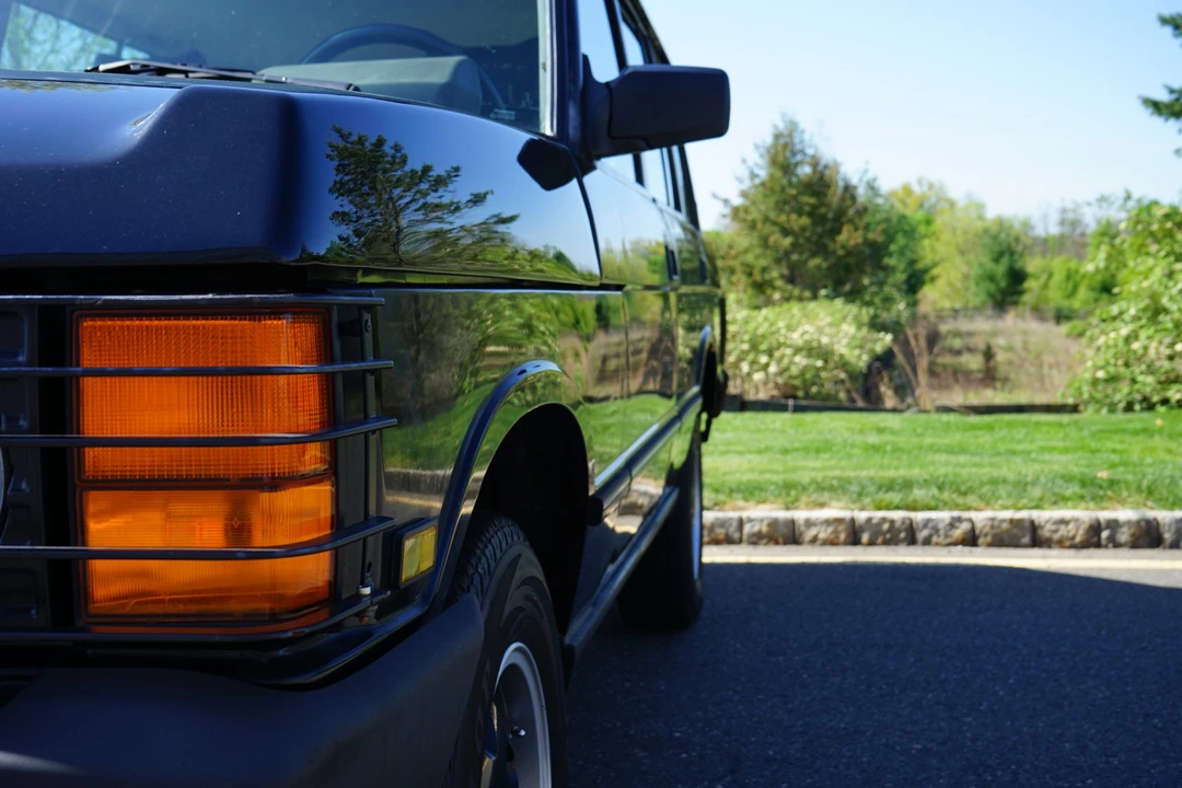 1994 Land Rover Range Rover Classic - Image 19 of 31