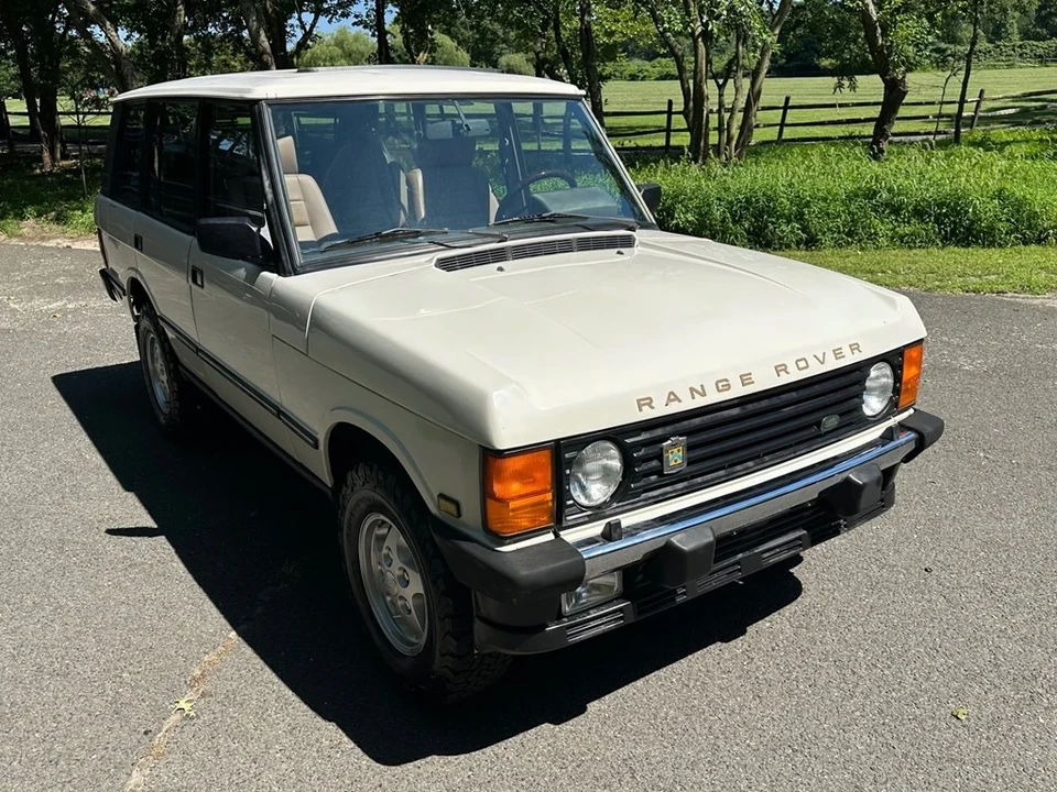 1994 Land Rover Range Rover Classic - Image 10 of 21