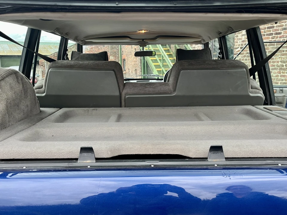 1994 Land Rover Range Rover Classic - Image 29 of 30