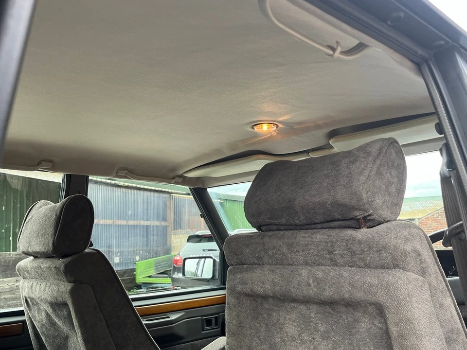 1994 Land Rover Range Rover Classic - Image 24 of 30