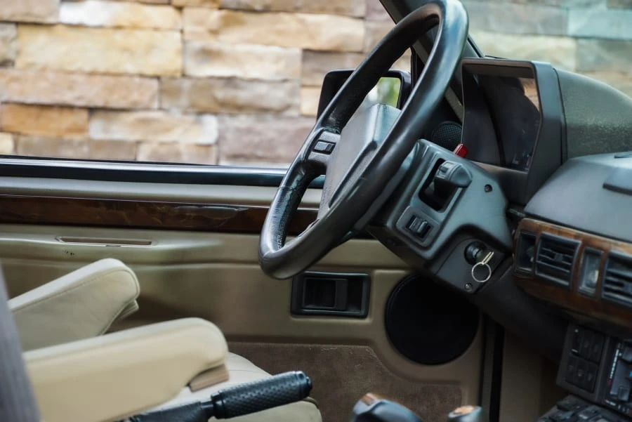 1994 Land Rover Range Rover Classic - Image 4 of 10