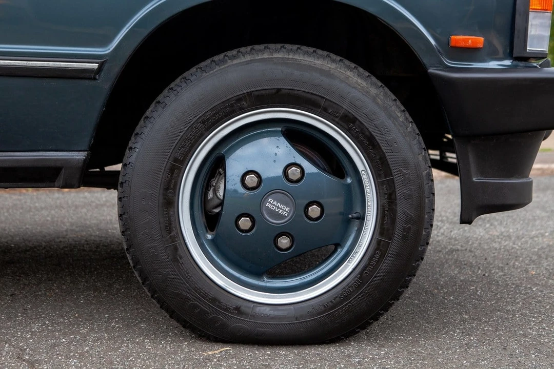 1994 Land Rover Range Rover Classic - Image 13 of 30