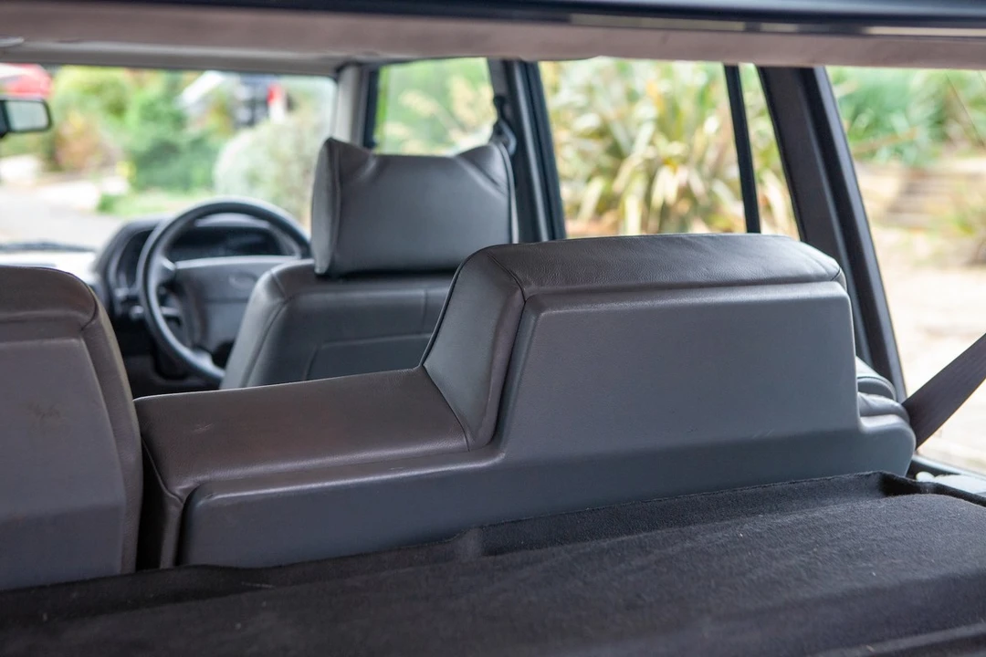 1994 Land Rover Range Rover Classic - Image 27 of 30