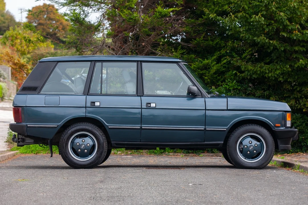 1994 Land Rover Range Rover Classic - Image 7 of 30