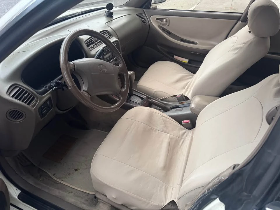 1994 Lexus ES 2nd Gen - Image 8 of 13