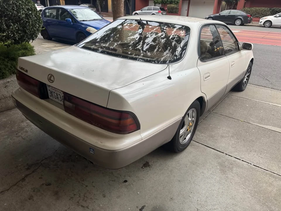 1994 Lexus ES 2nd Gen - Image 4 of 13