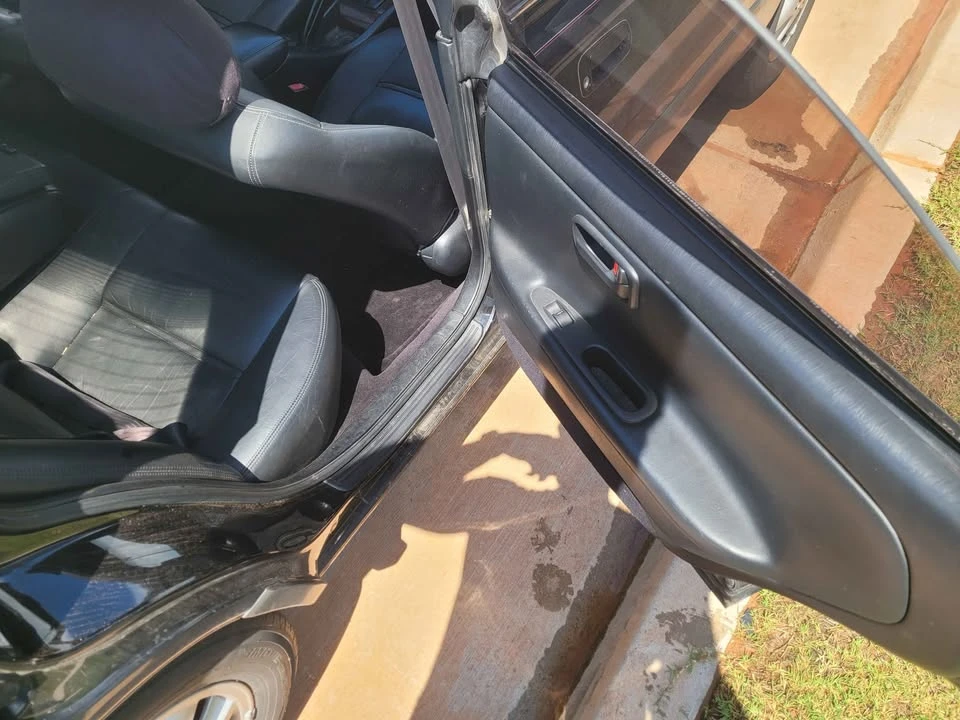 1994 Lexus ES 2nd Gen - Image 7 of 17