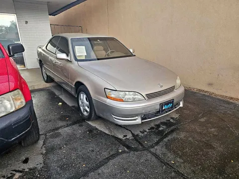 1994 Lexus ES 300 Sedan 4D
