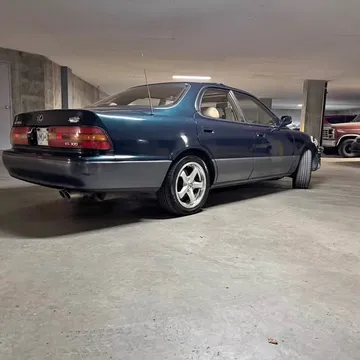 1994 Lexus ES