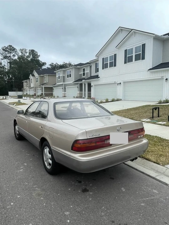 1994 Lexus ES 2nd Gen - Image 3 of 8