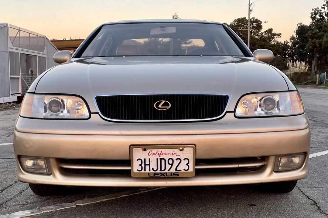 1994 Lexus GS 1st Gen - Image 2 of 31