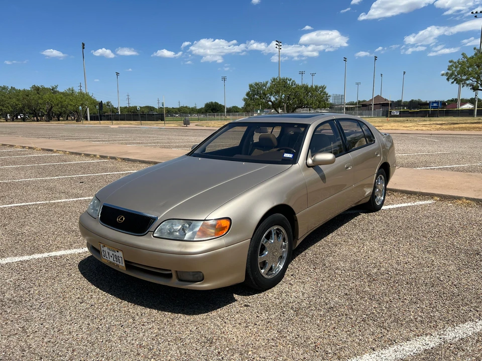1994 Lexus GS 1st Gen - Image 8 of 31