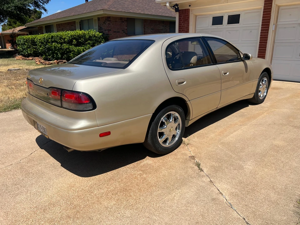 1994 Lexus GS 1st Gen - Image 22 of 31