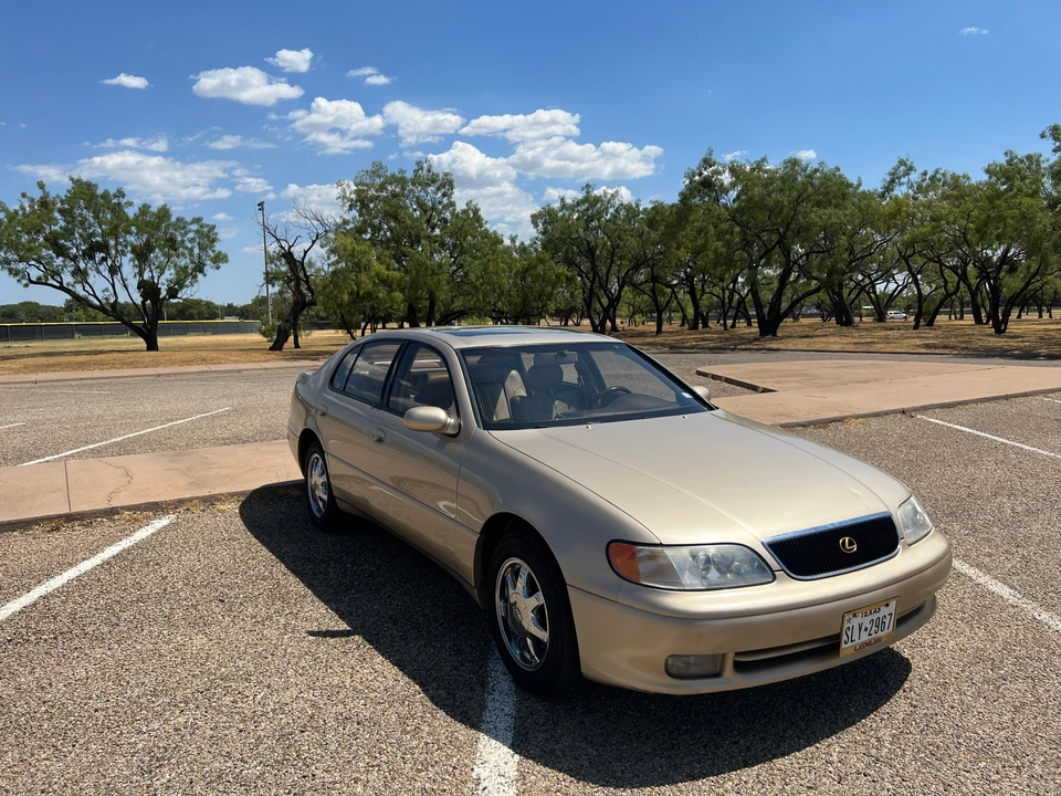 1994 Lexus GS 1st Gen - Image 28 of 31