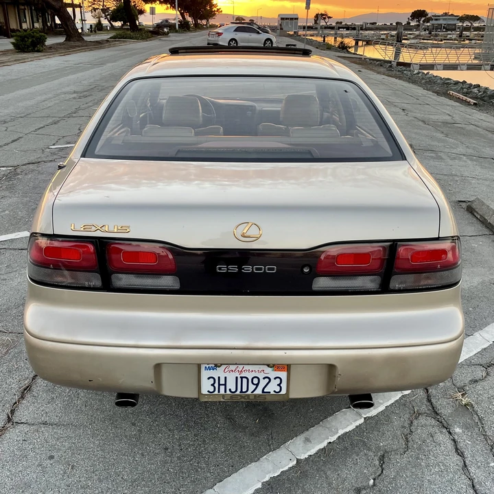 1994 Lexus GS 1st Gen - Image 14 of 31