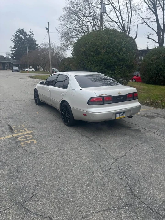 1994 Lexus GS 1st Gen - Image 4 of 8