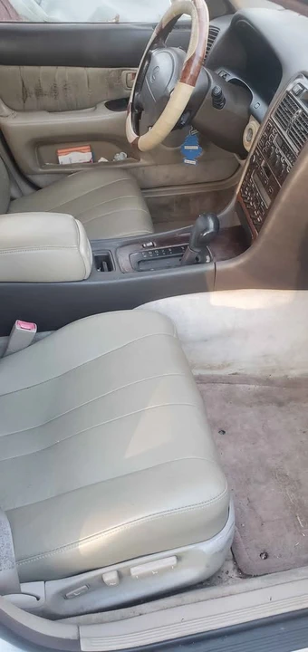 1994 Lexus GS 1st Gen - Image 5 of 9