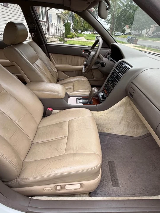 1994 Lexus LS 1st Gen - Image 4 of 6