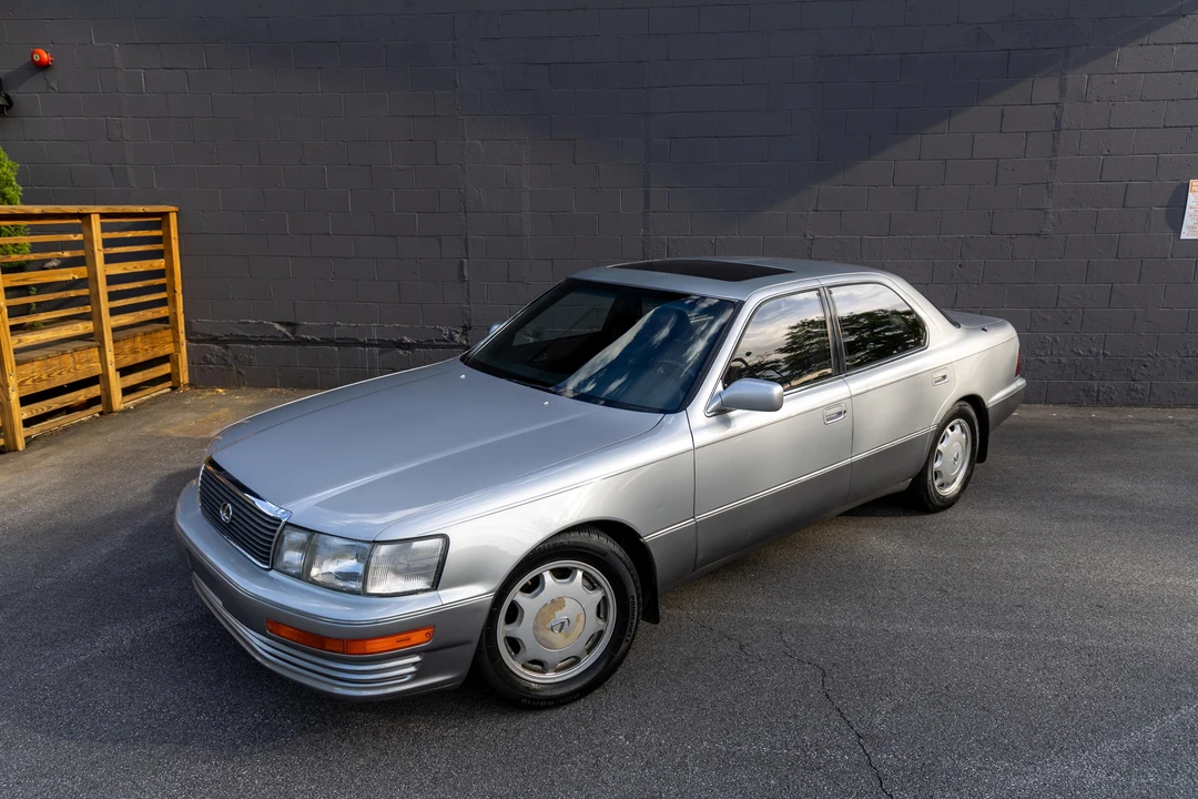 1994 Lexus LS 1st Gen - Image 9 of 31