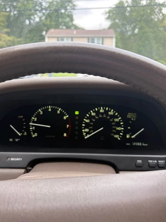 1994 Lexus LS 1st Gen - Image 6 of 6