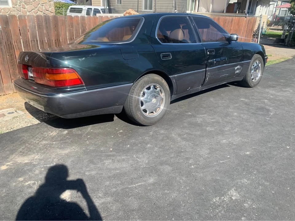 1994 Lexus LS 1st Gen - Image 4 of 7