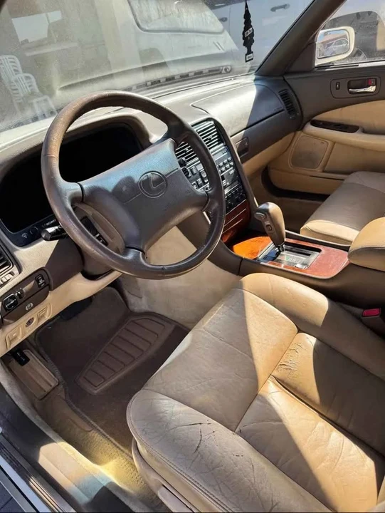 1994 Lexus LS 1st Gen - Image 4 of 12