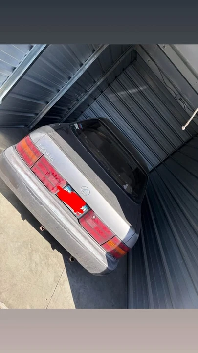 1994 Lexus LS 1st Gen - Image 10 of 10