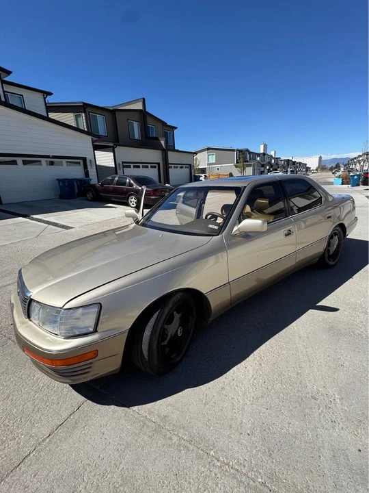 1994 Lexus LS 1st Gen - Image 3 of 8