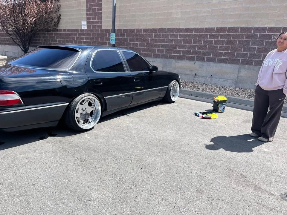 1994 Lexus LS 1st Gen - Image 4 of 11