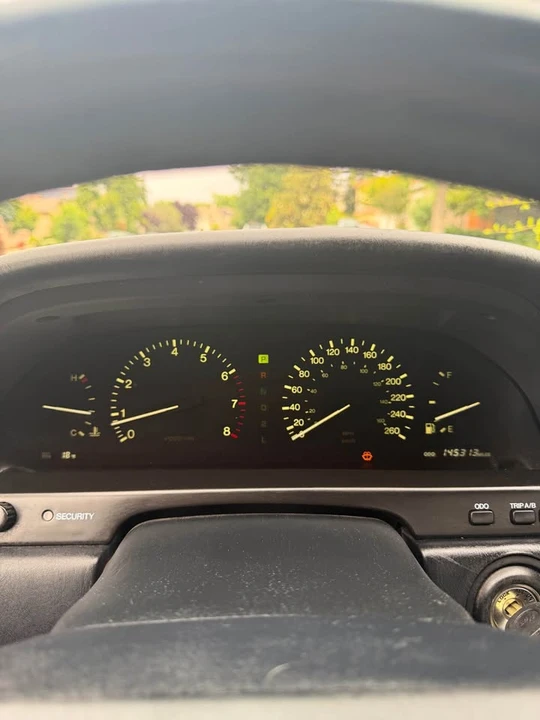 1994 Lexus LS 1st Gen - Image 8 of 8