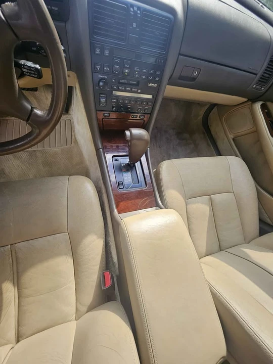 1994 Lexus LS 1st Gen - Image 10 of 18