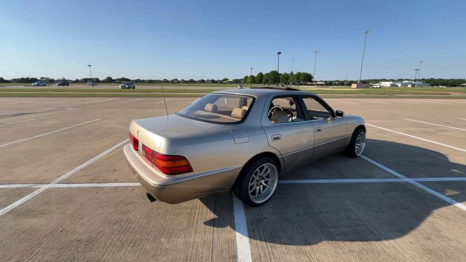 1994 Lexus LS 1st Gen - Image 2 of 12