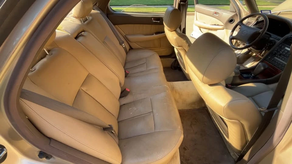 1994 Lexus LS 1st Gen - Image 7 of 12