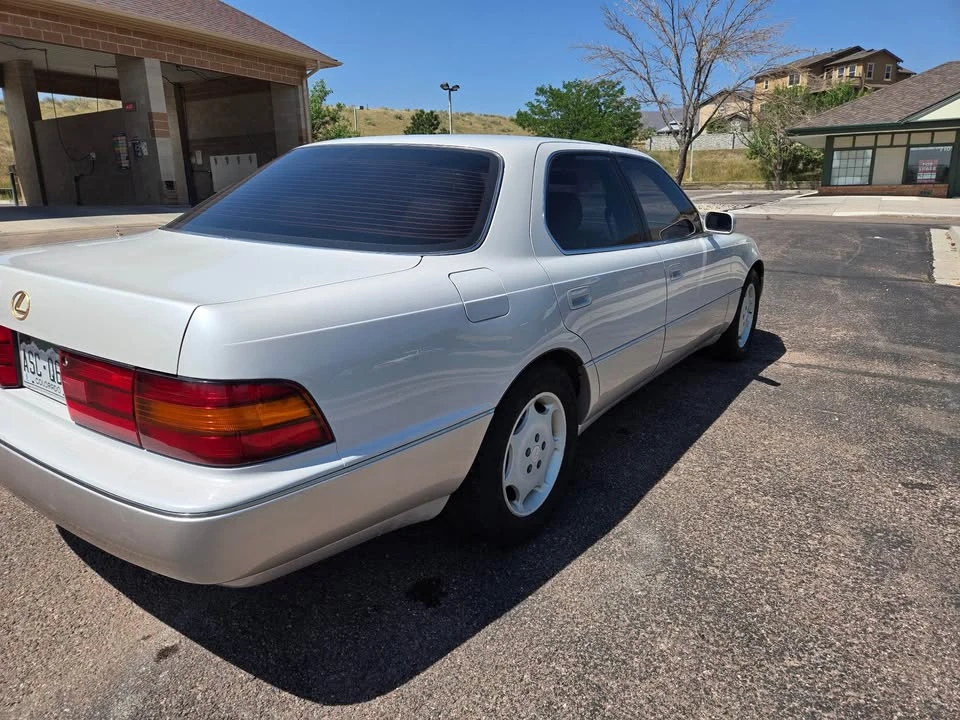 1994 Lexus LS 1st Gen - Image 4 of 9