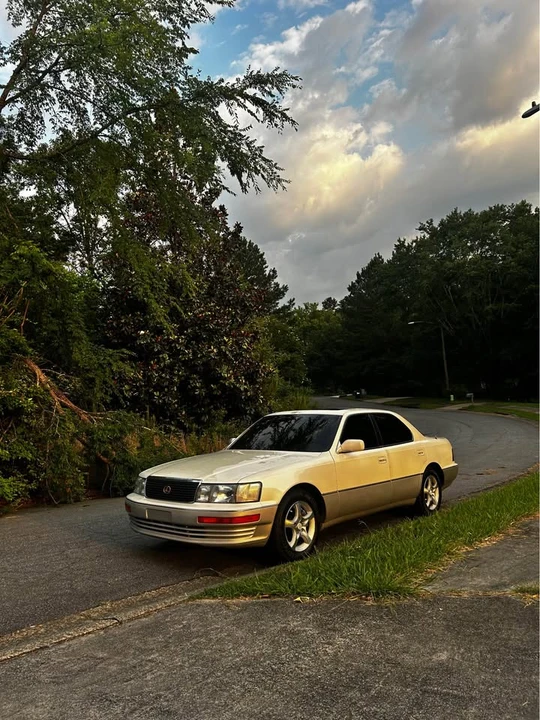 1994 Lexus LS 1st Gen - Image 6 of 7