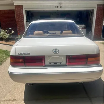 1994 Lexus LS 400 Sedan