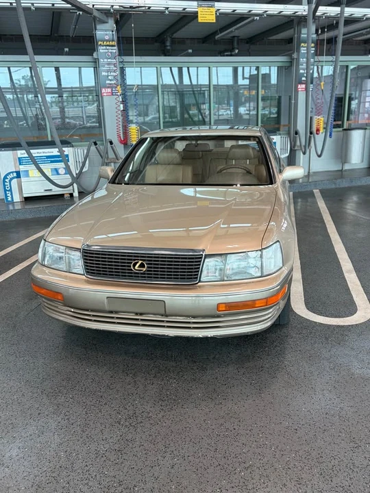 1994 Lexus LS 1st Gen - Image 3 of 5