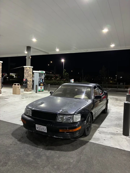 1994 Lexus LS 1st Gen - Image 3 of 6