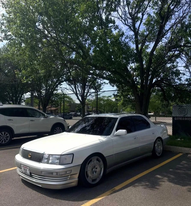 1994 Lexus LS 1st Gen - Image 2 of 7