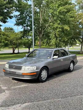 1994 Lexus LS 400 Sedan 4D