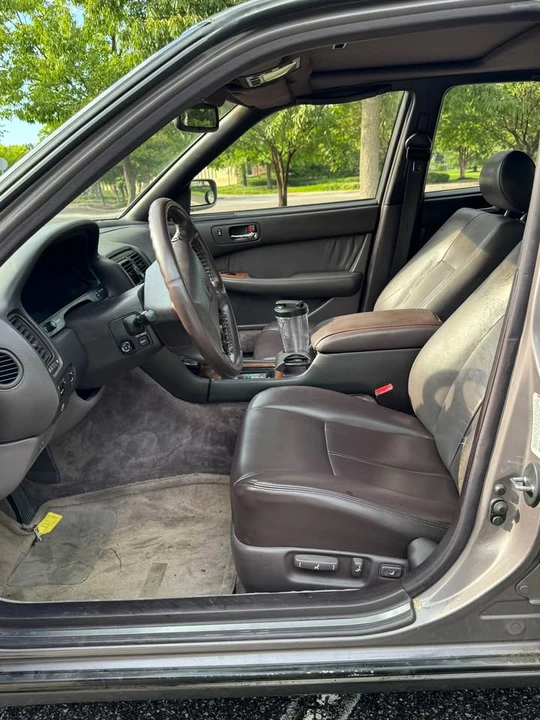 1994 Lexus LS 1st Gen - Image 13 of 20