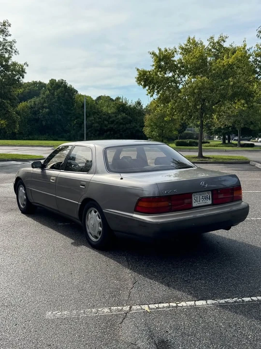 1994 Lexus LS 1st Gen - Image 3 of 20