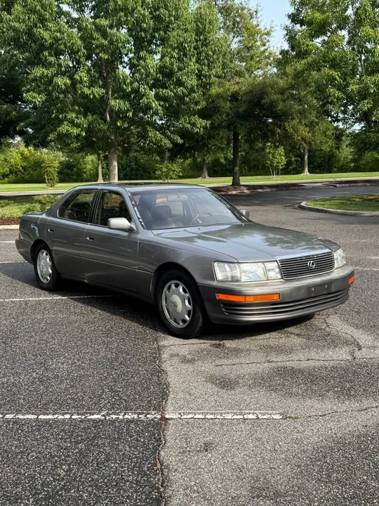 1994 Lexus LS 1st Gen - Image 8 of 20